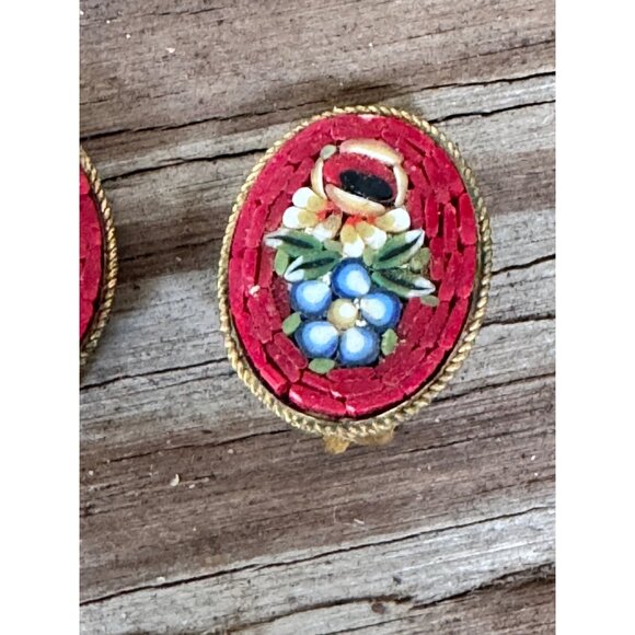 Vintage Italian Micro Mosaic Clip-On Earrings With Red Floral Design & Gold-Tone - Picture 4 of 9